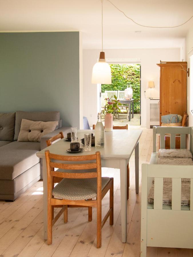 Kamilla'S Cottage, 1 Km. From The Beach Stege Luaran gambar